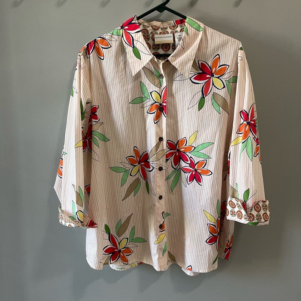 Alfred dunner button down blouse floral pattern 18W